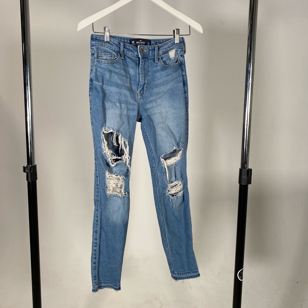 American eagle outfitters ripped jeans size 0
